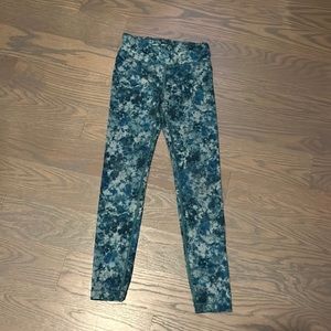 Athleta Girl Leggings, size M, great condition